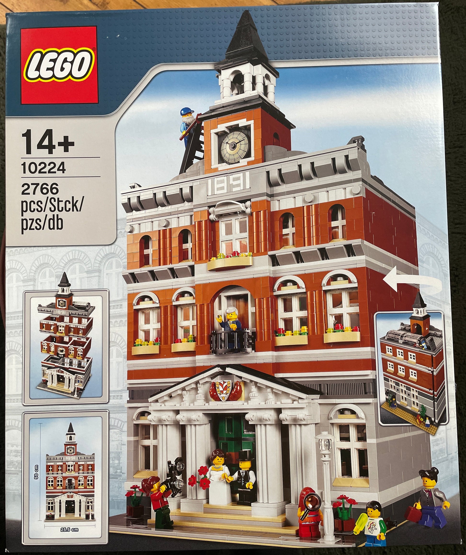 Lego set Town Hall - 10224