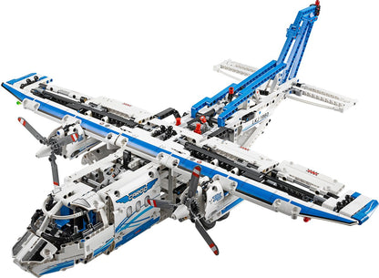 Lego Technic set Vrachtvliegtuig - 42025